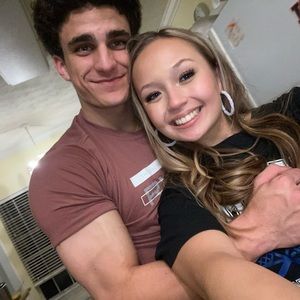 Meet your Posher, Tabitha